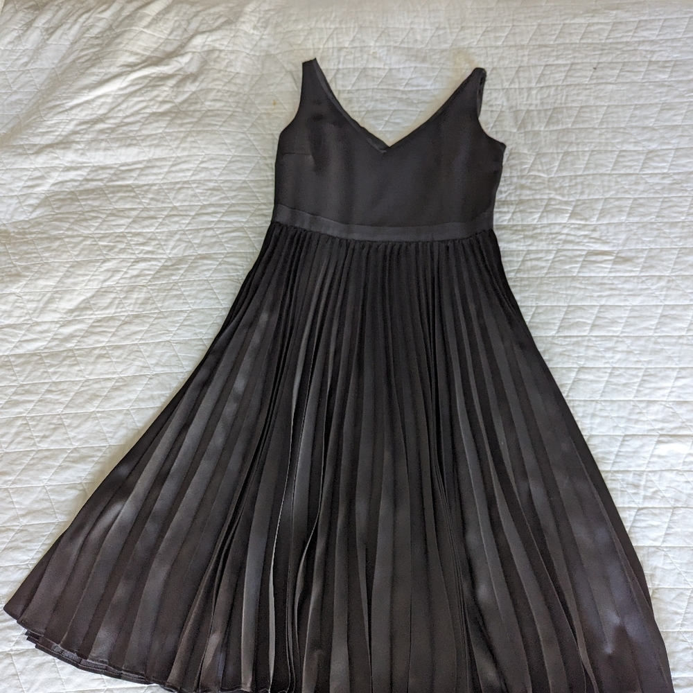Banana Republic Pleated Cocktail Dress